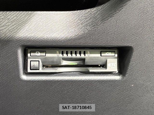 Toyota AQUA 2020-11 8457016-6