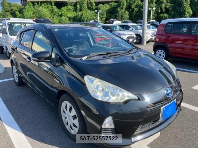 Toyota AQUA 2012-03 8485030-1