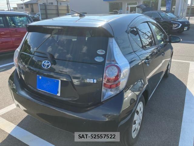 Toyota AQUA 2012-03 8485030-3