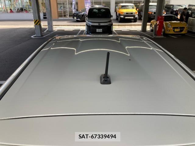 Toyota AQUA 2012-01 8485027-6