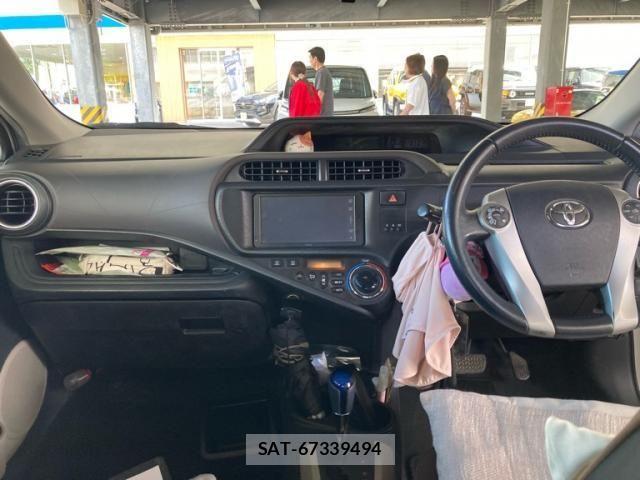Toyota AQUA 2012-01 8485027-7