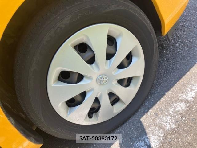 Toyota AQUA 2013-09 8485031-10