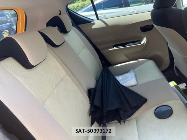 Toyota AQUA 2013-09 8485031-12