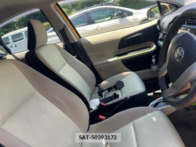 Toyota AQUA 2013-09 8485031-14