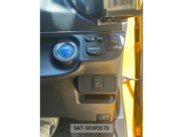 Toyota AQUA 2013-09 8485031-16