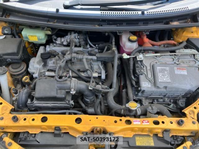 Toyota AQUA 2013-09 8485031-23