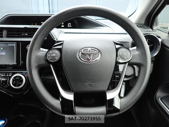 Toyota AQUA 2021-06 8485002-12