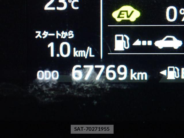 Toyota AQUA 2021-06 8485002-14