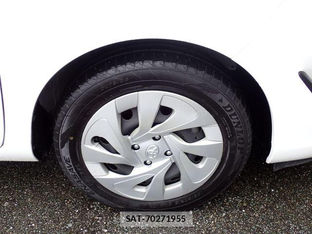 Toyota AQUA 2021-06 8485002-26