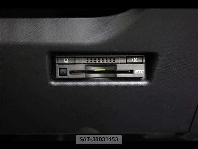 Toyota AQUA 2015-02 8485018-16