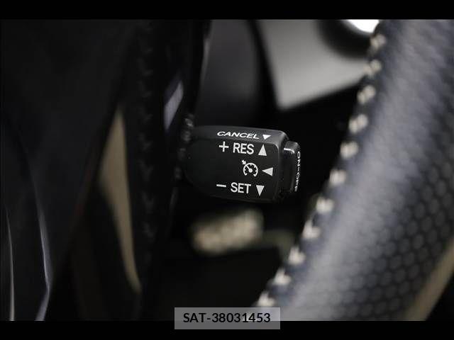 Toyota AQUA 2015-02 8485018-5