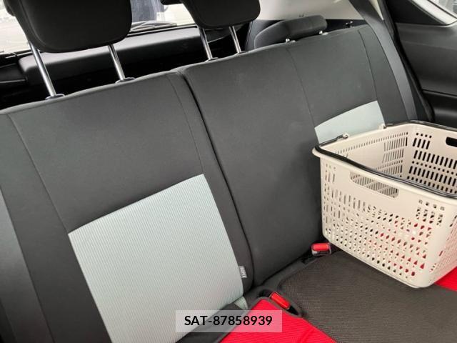 Toyota AQUA 2014-01 8485021-12