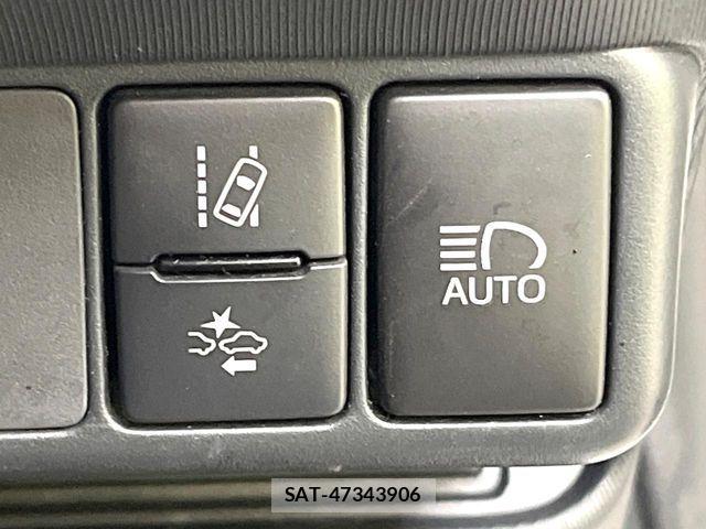 Toyota AQUA 2018-10 8484998-4