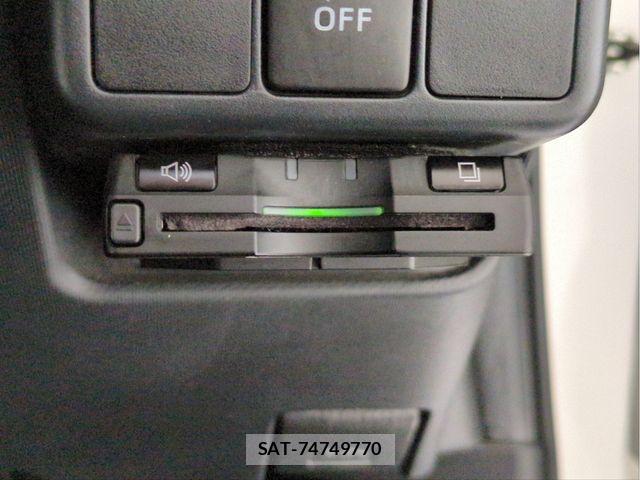 Toyota AQUA 2014-02 8485022-13