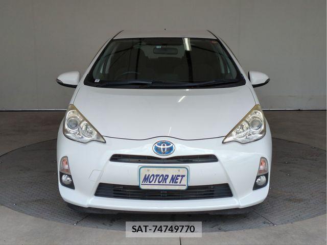 Toyota AQUA 2014-02 8485022-15