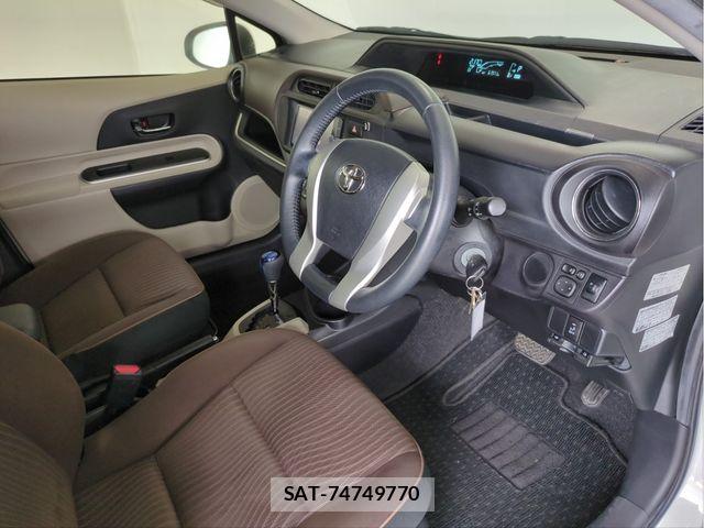 Toyota AQUA 2014-02 8485022-25