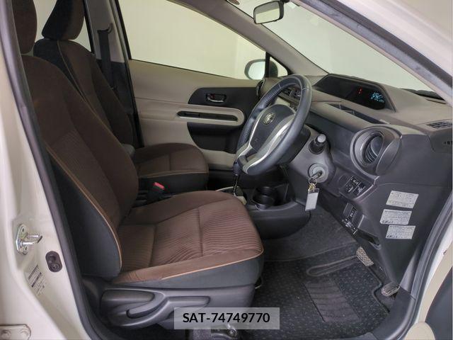 Toyota AQUA 2014-02 8485022-26
