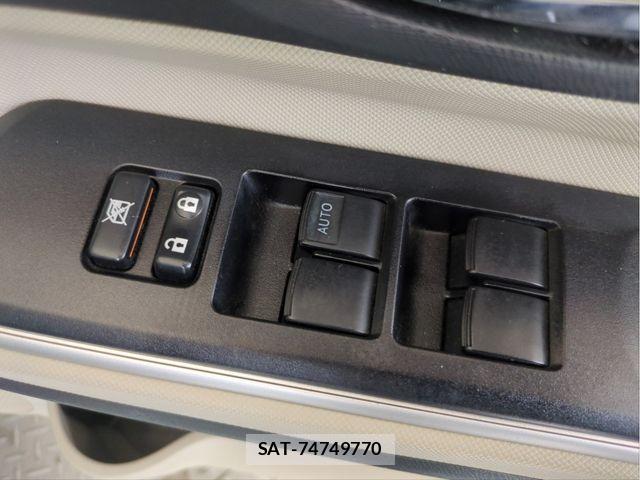 Toyota AQUA 2014-02 8485022-29