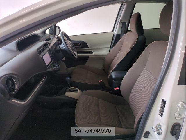 Toyota AQUA 2014-02 8485022-3