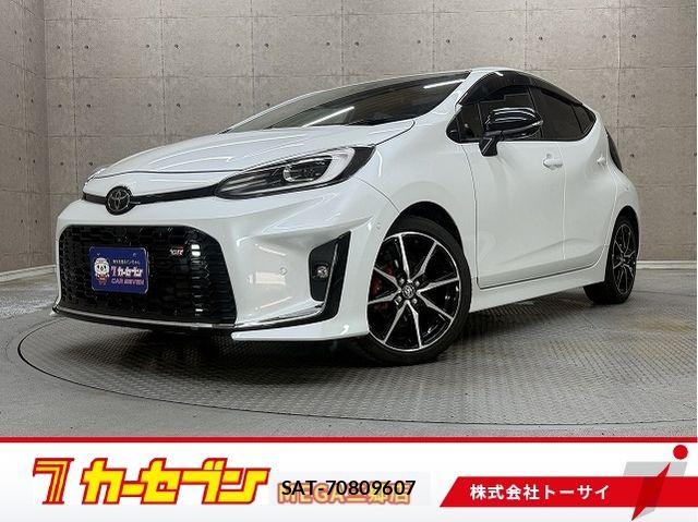 Toyota AQUA 2023-08 8484996-0
