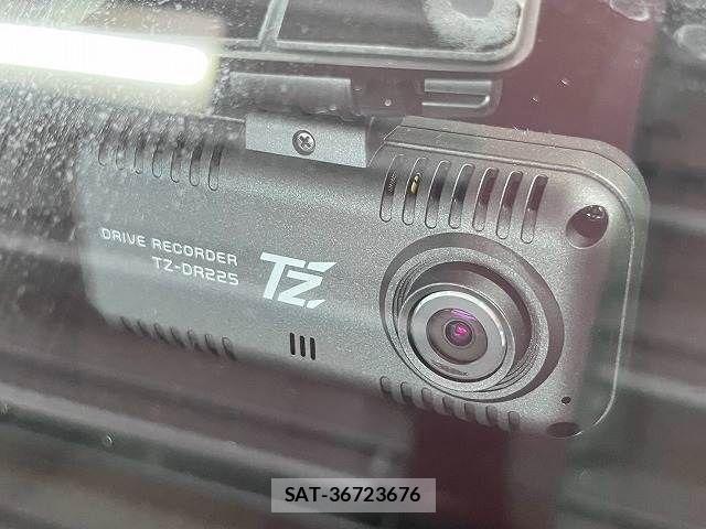 Toyota AQUA 2020-08 8484999-6