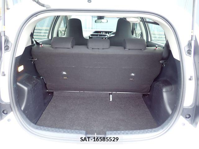 Toyota AQUA 2021-05 8485011-17