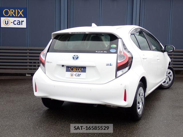 Toyota AQUA 2021-05 8485011-2
