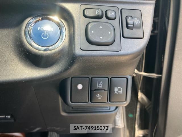 Toyota AQUA 2017-02 8523539-19