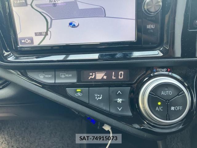Toyota AQUA 2017-02 8523539-24