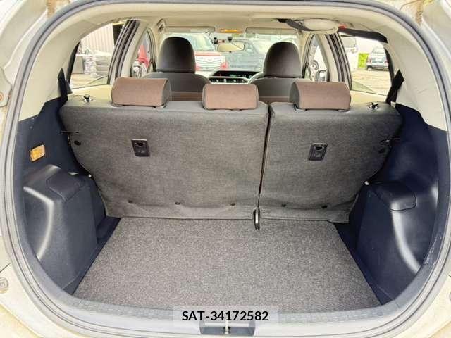 Toyota AQUA 2013-07 8523531-13