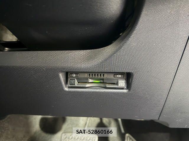 Toyota AQUA 2019-05 8523514-11