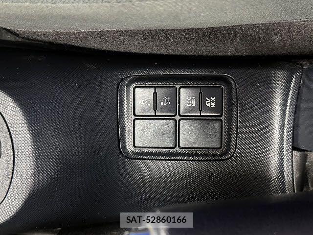 Toyota AQUA 2019-05 8523514-13