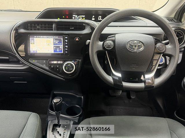 Toyota AQUA 2019-05 8523514-1