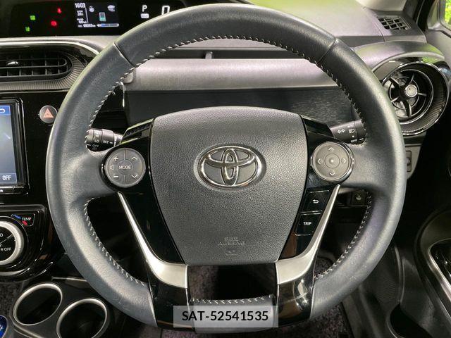 Toyota AQUA 2017-11 8523495-10