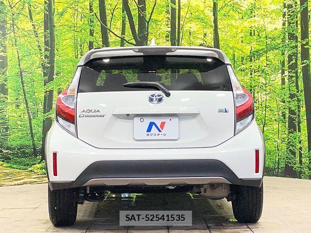 Toyota AQUA 2017-11 8523495-14