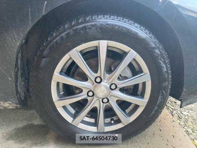 Toyota AQUA 2013-08 8523552-9