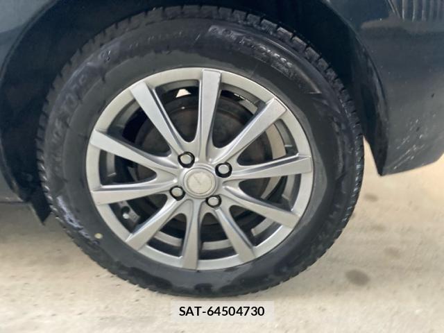 Toyota AQUA 2013-08 8523552-11