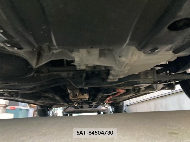 Toyota AQUA 2013-08 8523552-4
