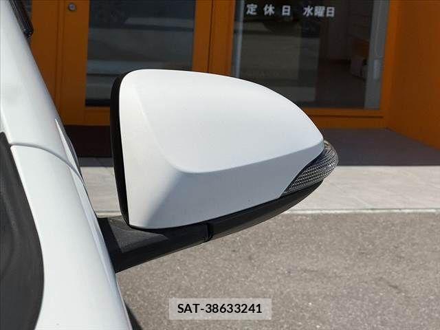 Toyota AQUA 2014-03 8523551-29