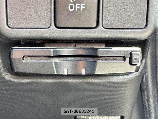 Toyota AQUA 2014-03 8523551-5