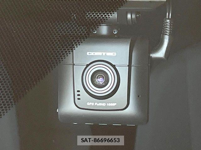 Toyota AQUA 2013-12 8523537-5