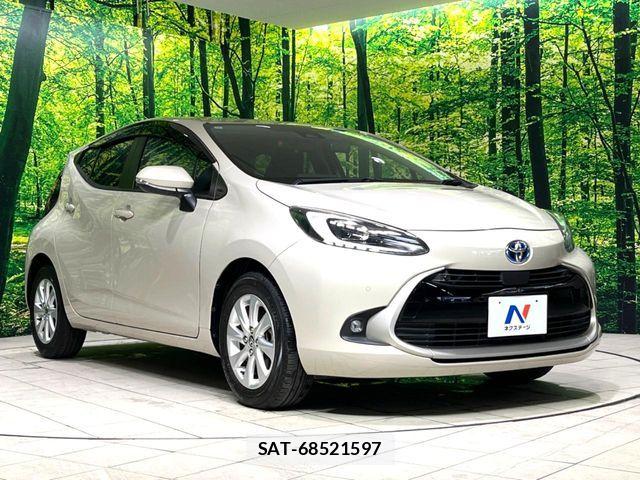 Toyota AQUA 2021-12 8523484-16
