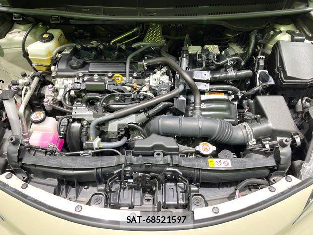 Toyota AQUA 2021-12 8523484-18