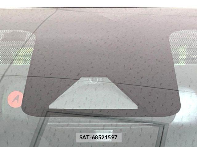 Toyota AQUA 2021-12 8523484-3