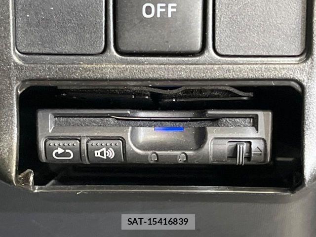 Toyota AQUA 2014-04 8523530-4