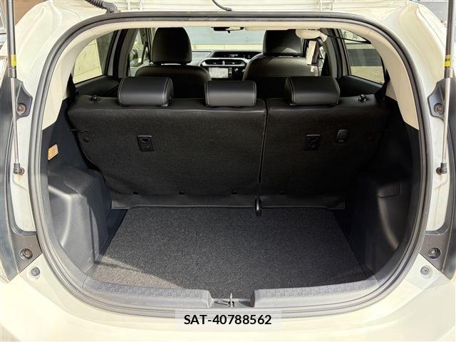 Toyota AQUA 2017-10 8523499-16