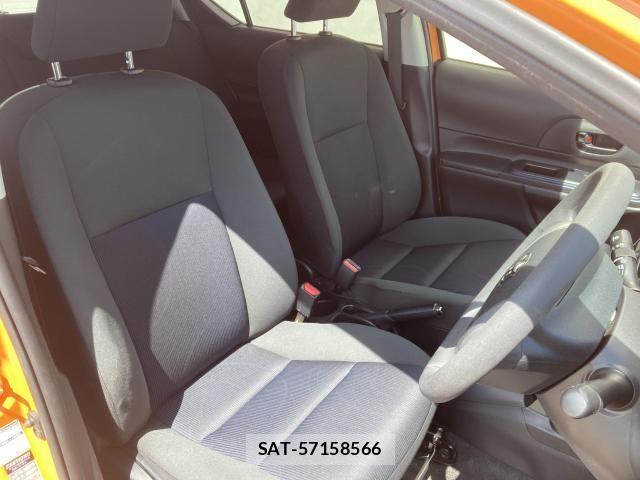 Toyota AQUA 2015-10 8523516-21