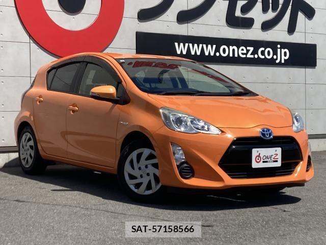 Toyota AQUA 2015-10 8523516-3