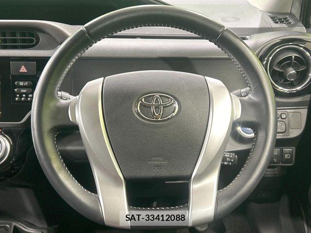 Toyota AQUA 2016-01 8523523-10