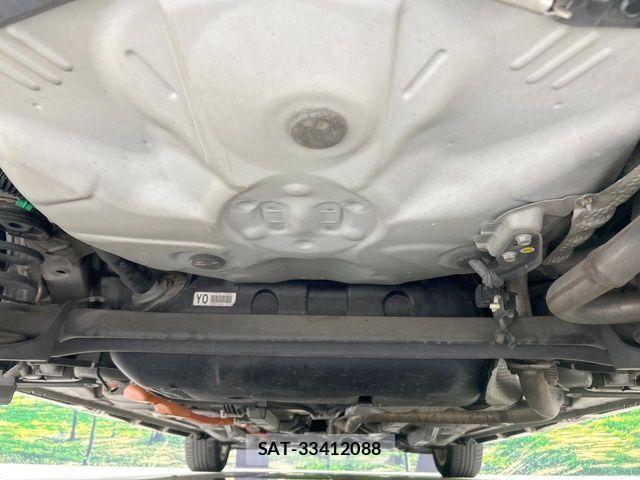 Toyota AQUA 2016-01 8523523-18